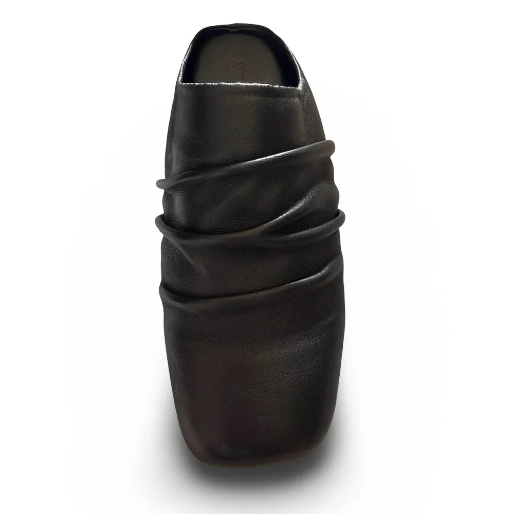 Black Faux Leather Ruched Square Toe Mules Mens Sz 8.5 Flat Slip On Slides